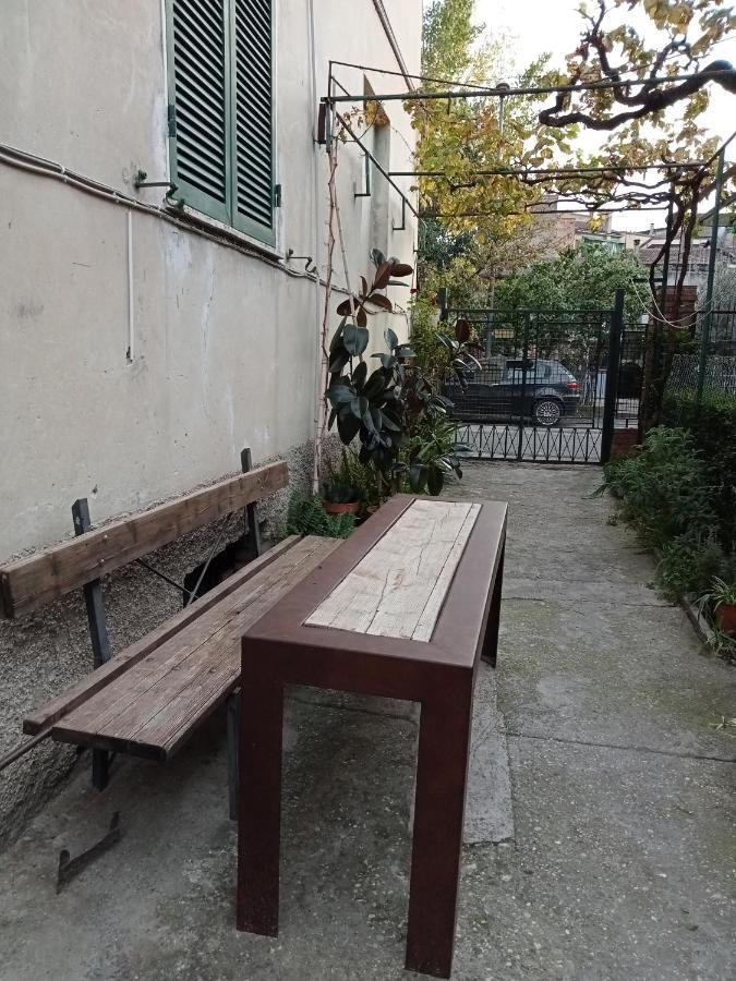 Casa Sofia - Appartamento Con Parcheggio Riservato Terni Ngoại thất bức ảnh